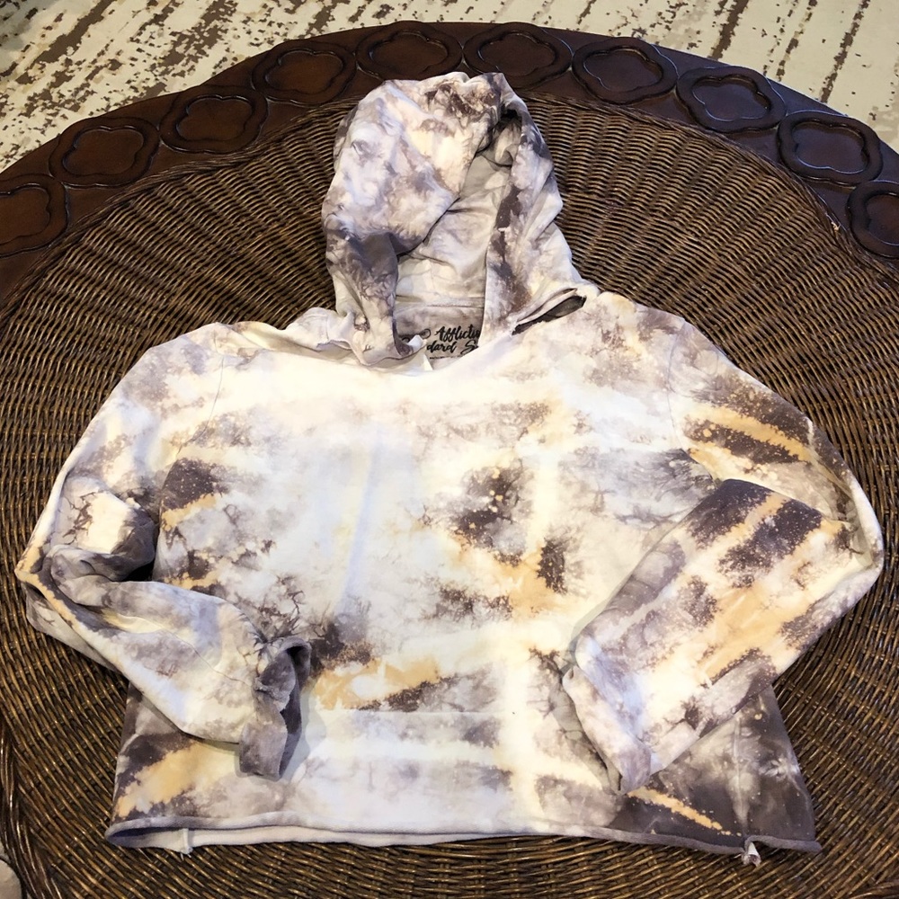 Cropped hoodie